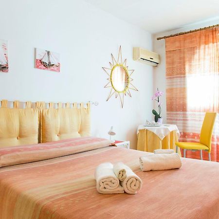 B&B Margherita Calasetta Eksteriør billede
