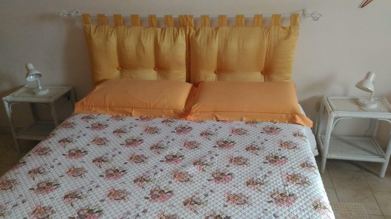 B&B Margherita Calasetta Eksteriør billede